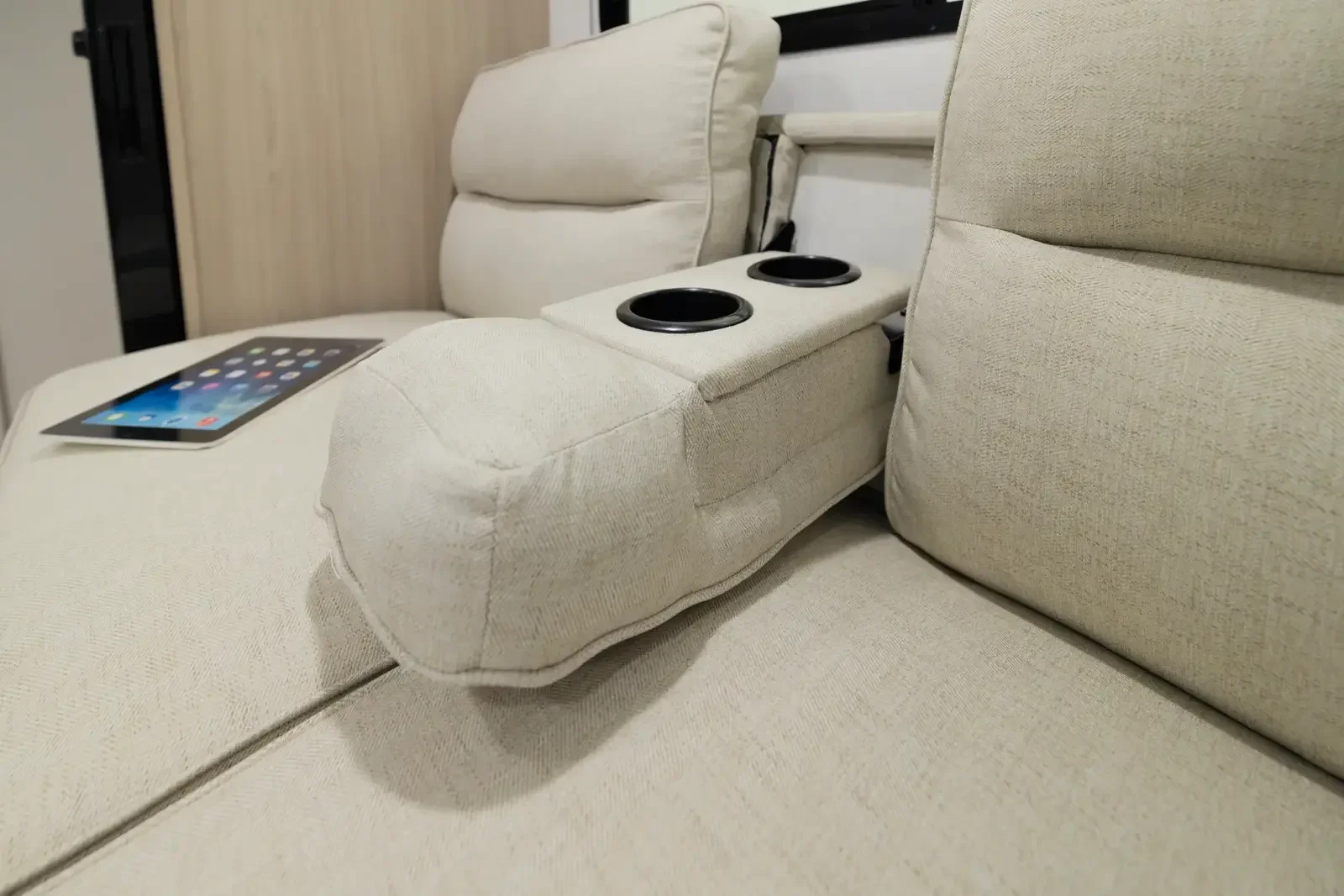 Forest River Viking 26BHD 2027 — vue intérieure 14